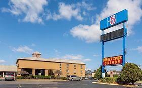 Motel 6-Nashville, Tn